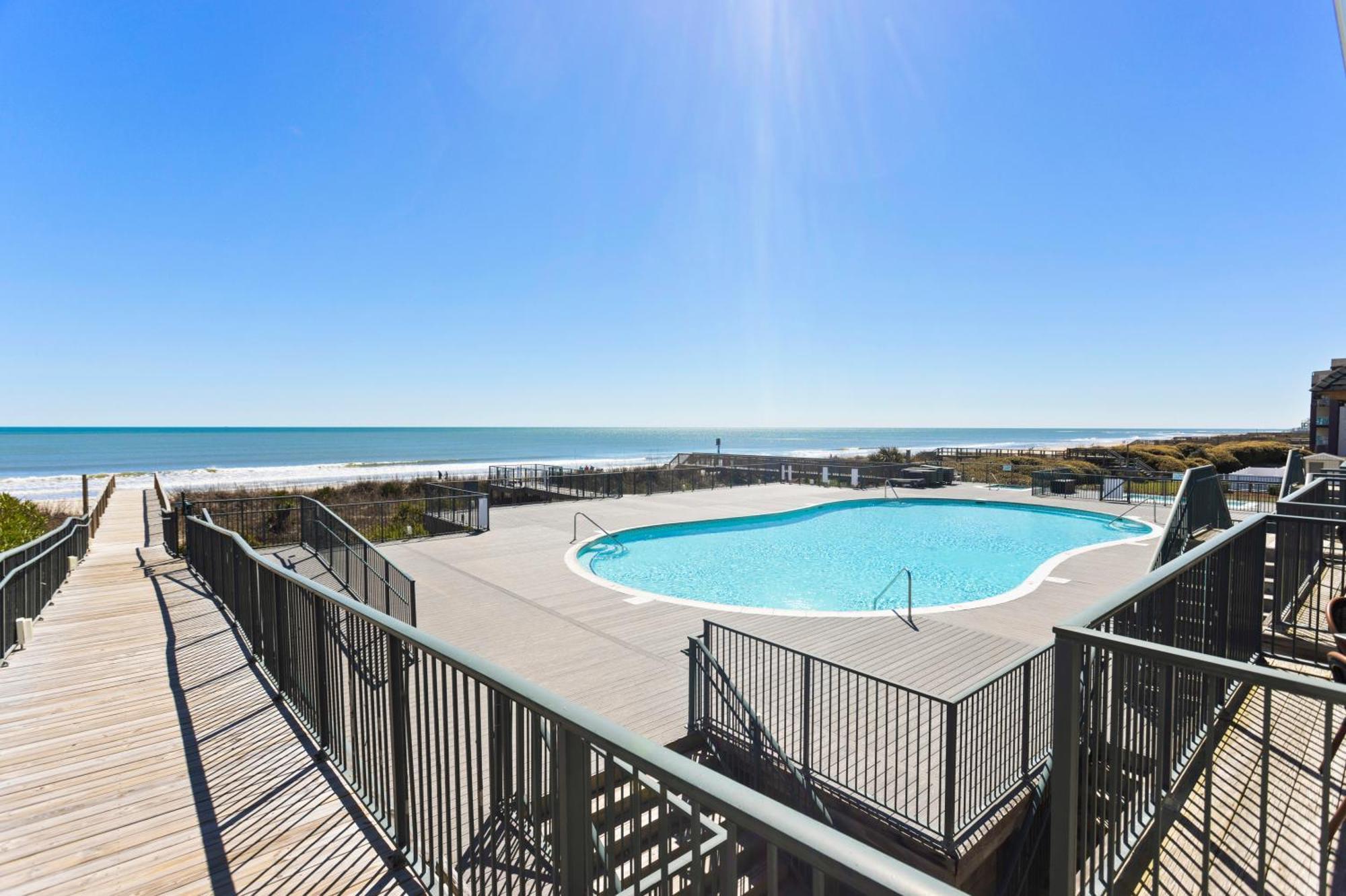 Oceanview 4Br/4Ba Condo, Steps To Beach/Pool Ocean Isle Beach Exteriör bild