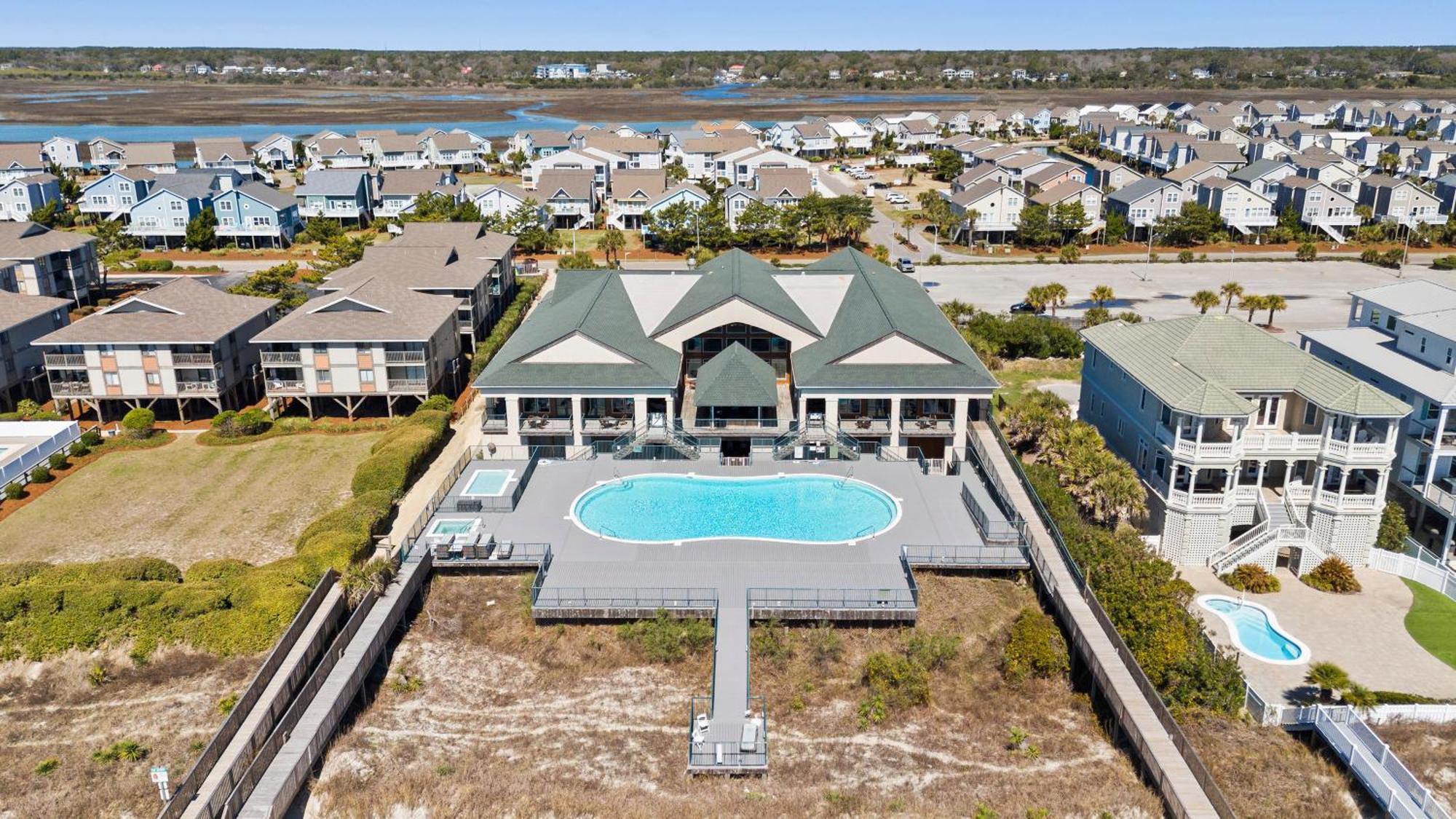 Oceanview 4Br/4Ba Condo, Steps To Beach/Pool Ocean Isle Beach Exteriör bild