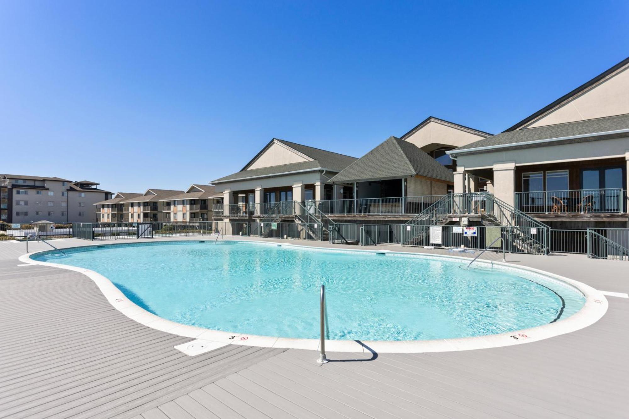 Oceanview 4Br/4Ba Condo, Steps To Beach/Pool Ocean Isle Beach Exteriör bild