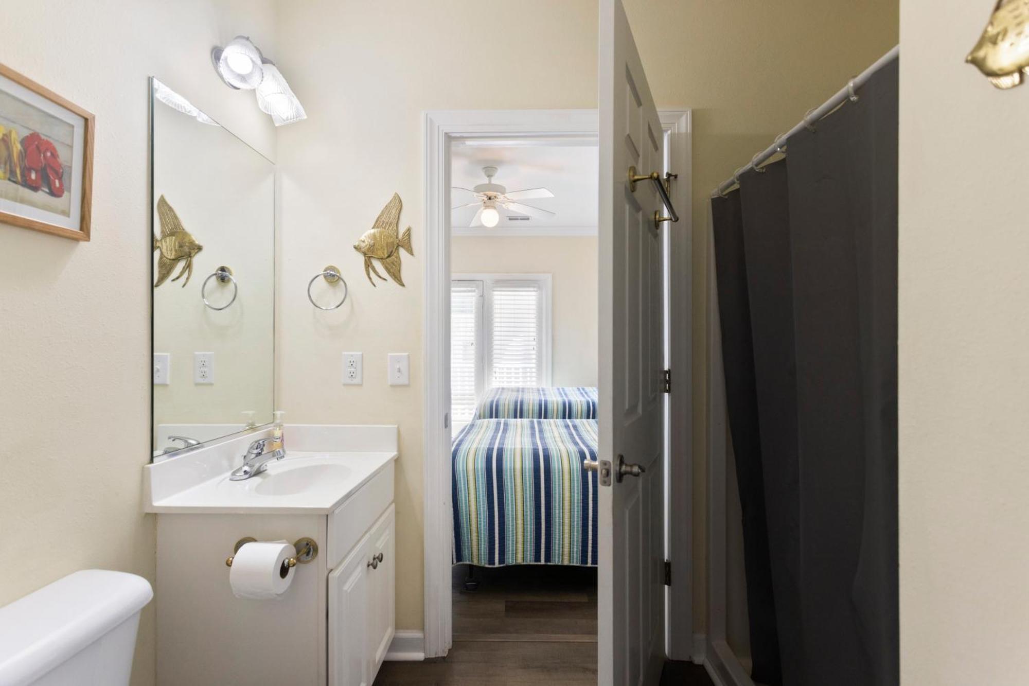 Oceanview 4Br/4Ba Condo, Steps To Beach/Pool Ocean Isle Beach Exteriör bild