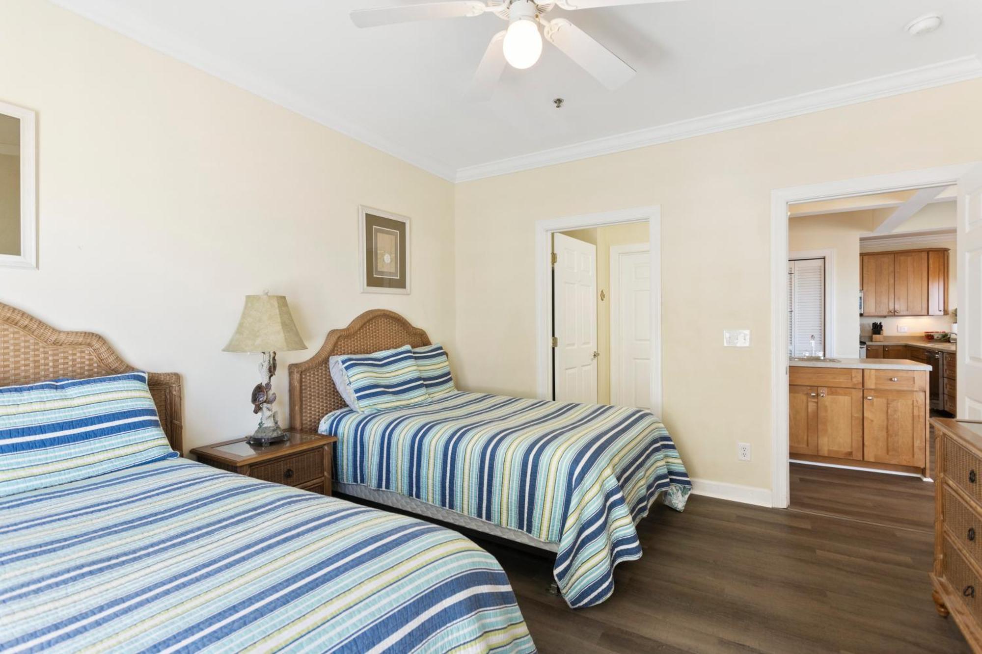 Oceanview 4Br/4Ba Condo, Steps To Beach/Pool Ocean Isle Beach Exteriör bild